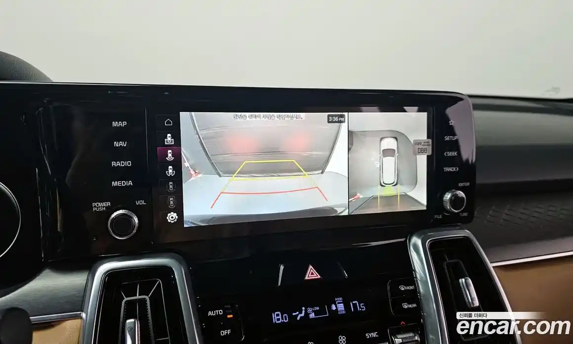 Kia Sorento 2022 1.6 Автомат в Москве № 1143314, фото 15