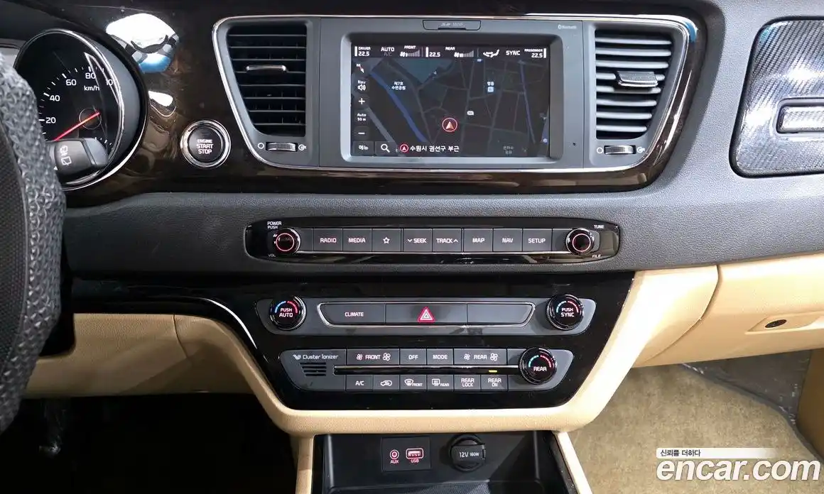 Kia Canival 2019 2.2 Автомат в Москве № 1143318, фото 15