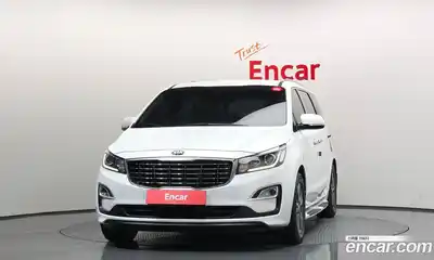 Kia Canival 2019 2.2 Автомат в Москве № 1143318, миниатюра 3