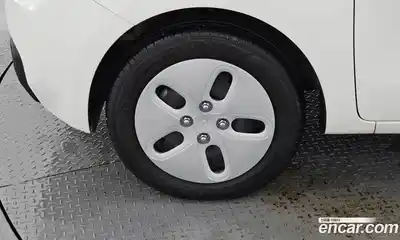 Kia Ray 2023 0.1 Автомат в Москве № 1143338, миниатюра 5