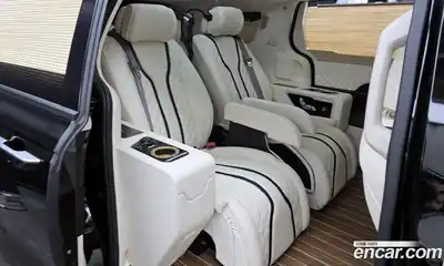 Kia Canival 2022 3.5 Автомат в Москве № 1143378, миниатюра 12