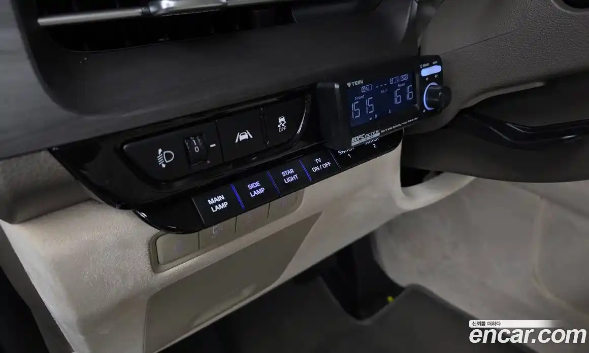 Kia Canival 2022 3.5 Автомат в Москве № 1143378, фото 17