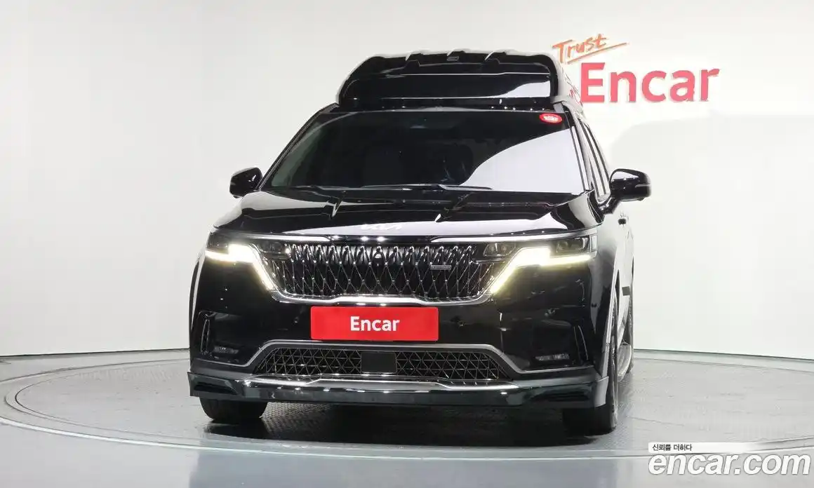 Kia Canival 2022 3.5 Автомат в Москве № 1143378, фото 3