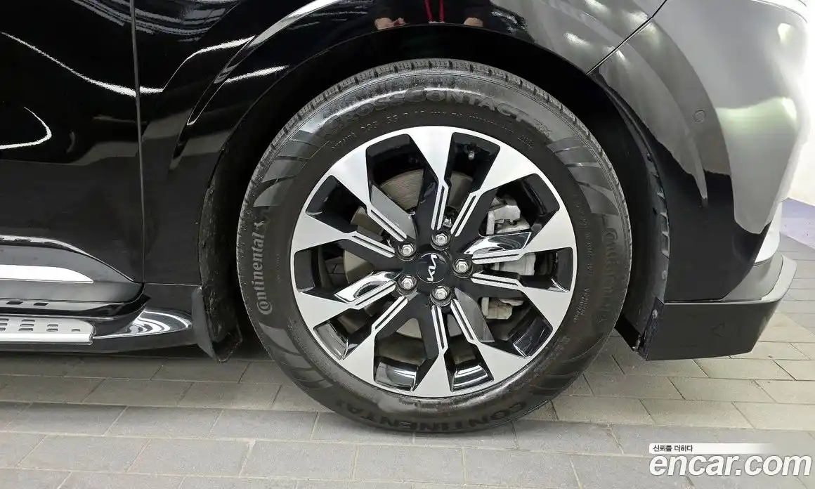 Kia Canival 2022 3.5 Автомат в Москве № 1143378, фото 5