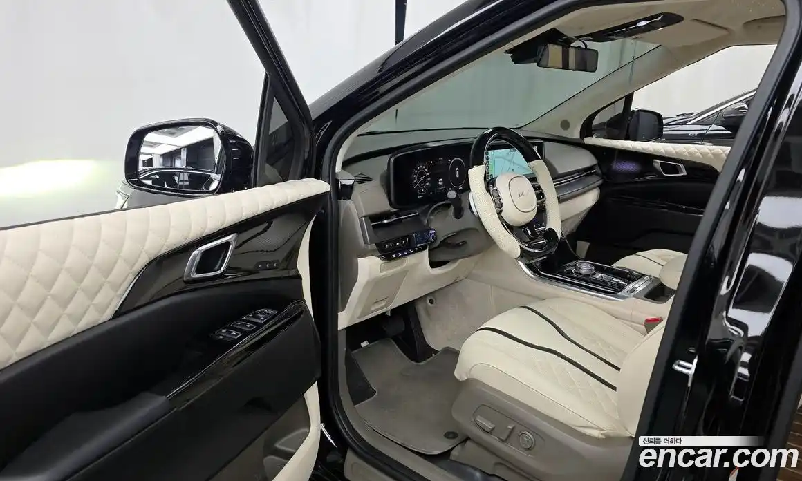 Kia Canival 2022 3.5 Автомат в Москве № 1143378, фото 10