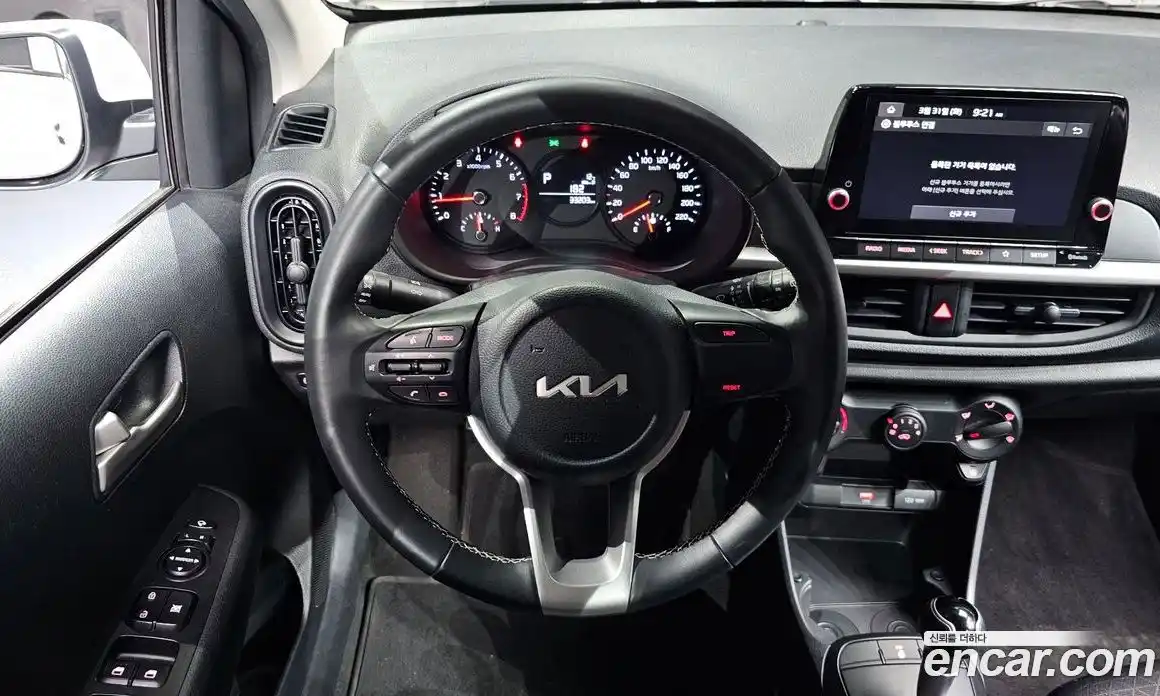 Kia Morning 2023 1.0 Автомат в Москве № 1143399, фото 13