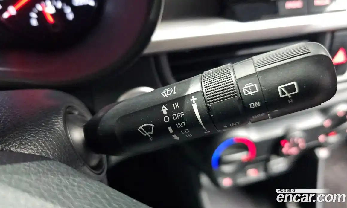 Kia Morning 2023 1.0 Автомат в Москве № 1143399, фото 19