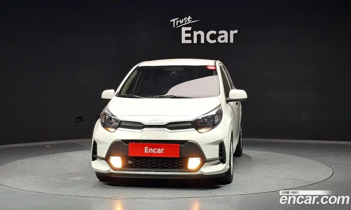 Kia Morning 2023 1.0 Автомат в Москве № 1143399, фото 3