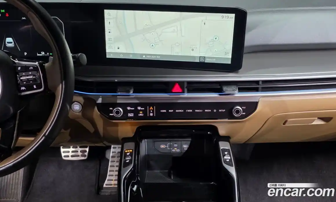 Kia Sorento 2023 1.6 Автомат в Москве № 1143421, фото 13