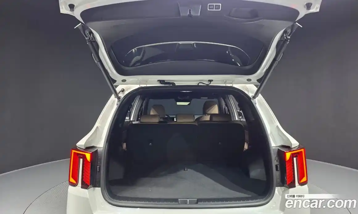 Kia Sorento 2023 1.6 Автомат в Москве № 1143421, фото 19