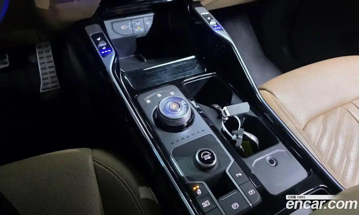 Kia Sorento 2023 1.6 Автомат в Москве № 1143421, фото 8