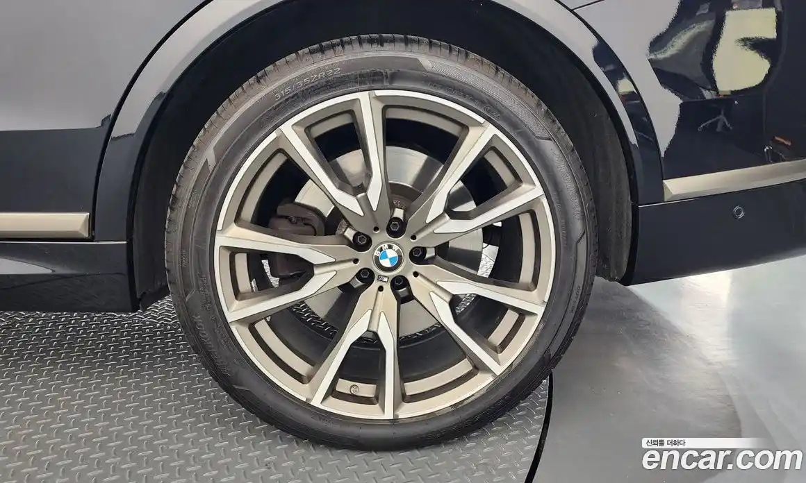 BMW X7 2021 4.4 гидро в Москве № 1145468, фото 5