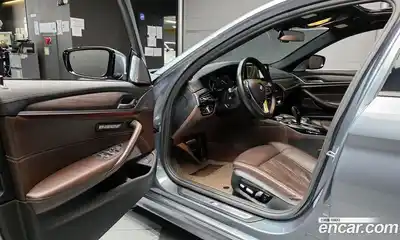 BMW 5-Series 2017 2.0 гидро в Москве № 1145474, миниатюра 11