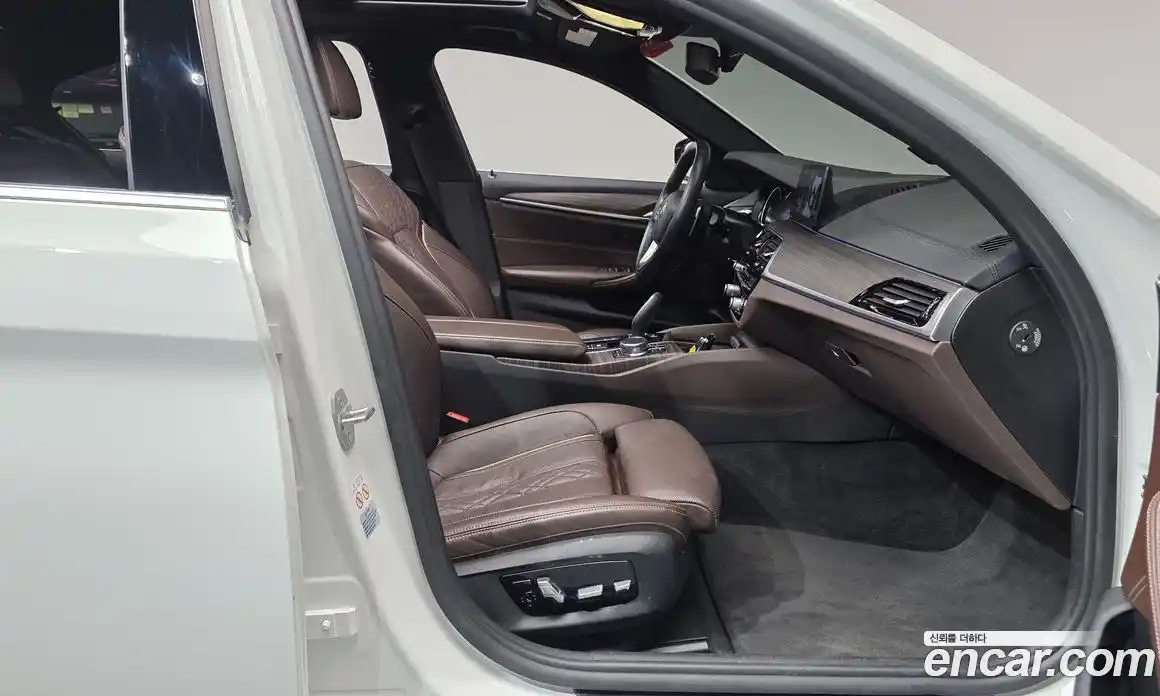 BMW 5-Series 2018 2.0 гидро в Москве № 1145499, фото 9