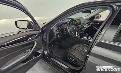 BMW 5-Series 2018 2.0 гидро в Москве № 1145681, миниатюра 11
