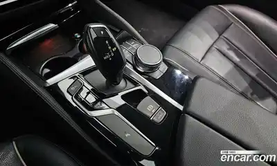 BMW 5-Series 2018 2.0 гидро в Москве № 1145681, миниатюра 9