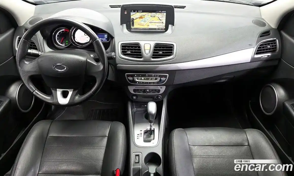 Renault SM3 2019 1.6 гидро в Москве № 1145826, фото 7