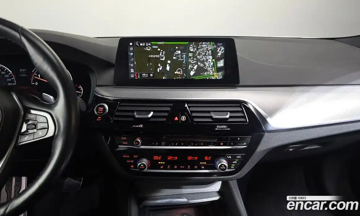 BMW 5-Series 2018 2.0 Автомат в Москве № 1146540, фото 13