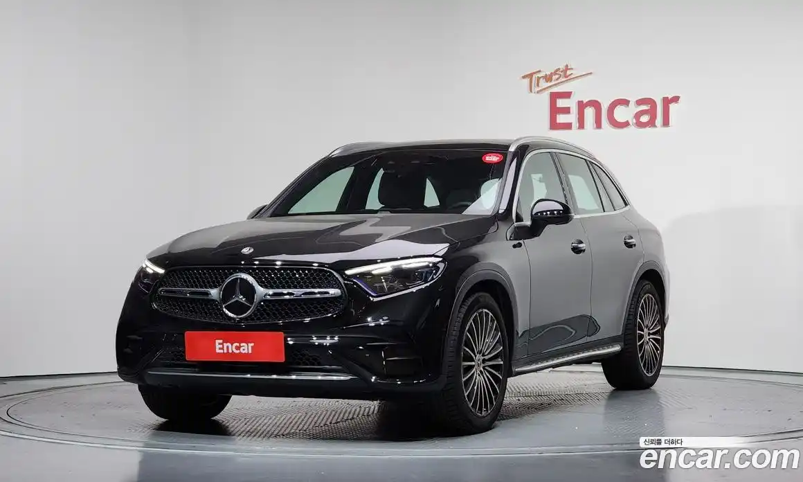 Mercedes-Benz GLC-Class 2025 2.0 гидро в Москве № 1146910, фото 1