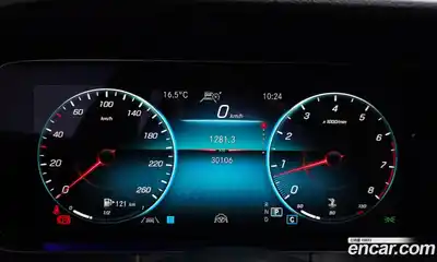 Mercedes-Benz E-Class 2023 2.0 гидро, миниатюра 7