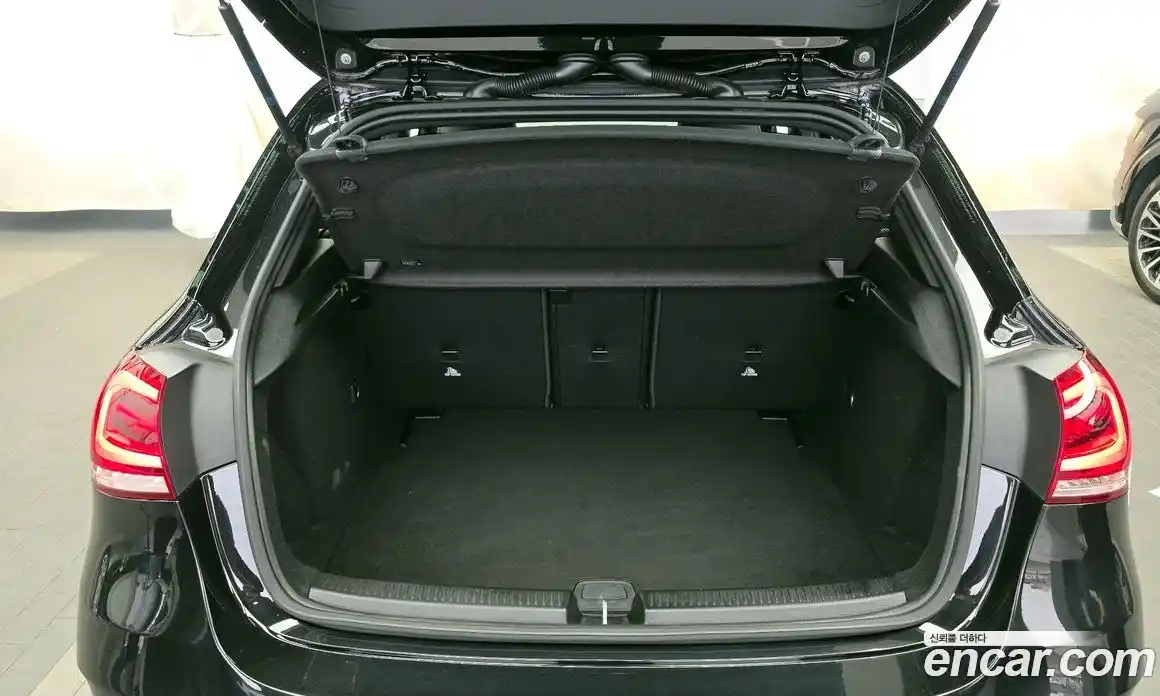 Mercedes-Benz A-Class 2020 2.0 гидро в Москве № 1147428, фото 20