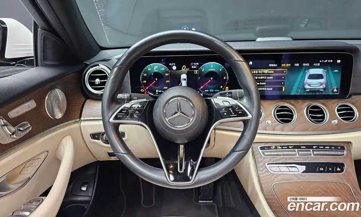 Mercedes-Benz E-Class 2023 1.9 гидро, фото 13