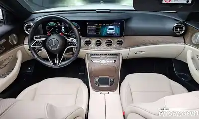 Mercedes-Benz E-Class 2023 1.9 гидро, миниатюра 7
