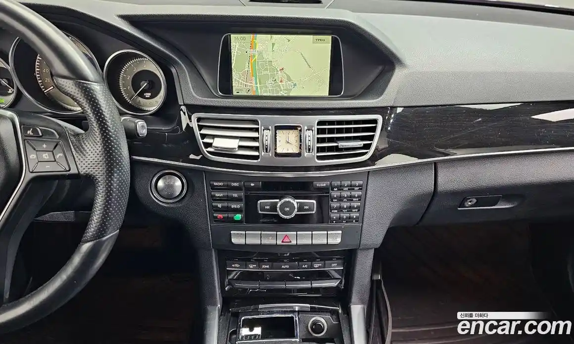 Mercedes-Benz E-Class 2014 3.5 Автомат в Москве № 1147897, фото 15