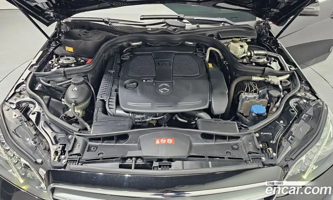 Mercedes-Benz E-Class 2014 3.5 Автомат в Москве № 1147897, фото 6