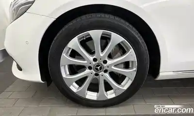 Mercedes-Benz E-Class 2019 2.0 Автомат в Москве № 1147906, миниатюра 5