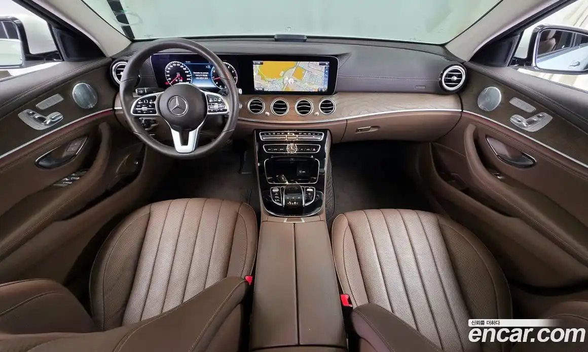 Mercedes-Benz E-Class 2019 2.0 Автомат в Москве № 1147906, фото 7