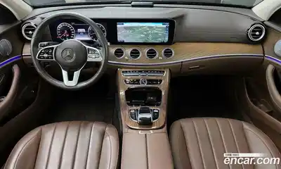 Mercedes-Benz E-Class 2019 2.0 Автомат в Москве № 1147956, миниатюра 7