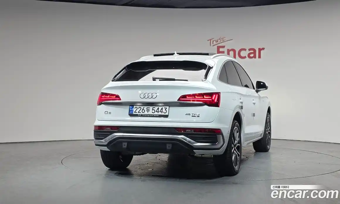 Audi Q5 2023 2.0 гидро в Москве № 1148058, фото 3