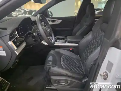 Audi Q8 2023 3.0 гидро в Москве № 1148825, миниатюра 10