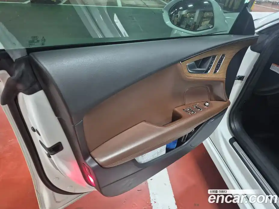 Audi A7 2015 3.0 гидро в Москве № 1149018, фото 16