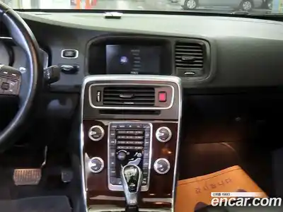 Volvo S60 2016 2.0 гидро в Москве № 1149235, миниатюра 11