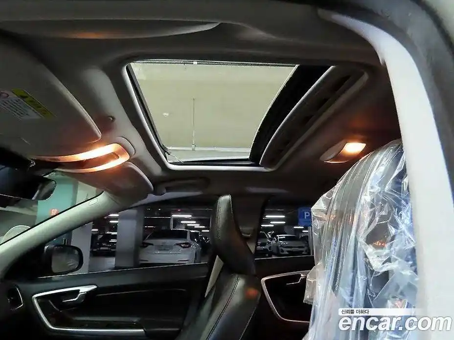 Volvo S60 2016 2.0 гидро в Москве № 1149235, фото 16