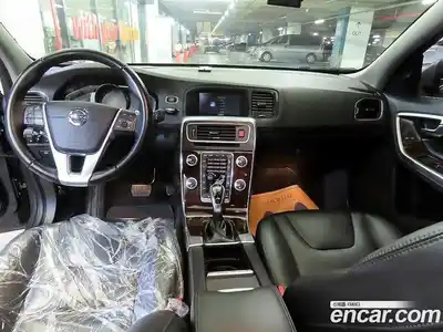 Volvo S60 2016 2.0 гидро в Москве № 1149235, миниатюра 10
