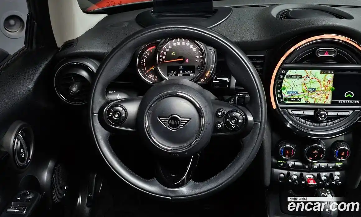 Mini Cooper 2019 1.5 гидро в Москве № 1149851, фото 13
