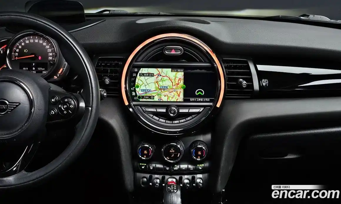 Mini Cooper 2019 1.5 гидро в Москве № 1149851, фото 15