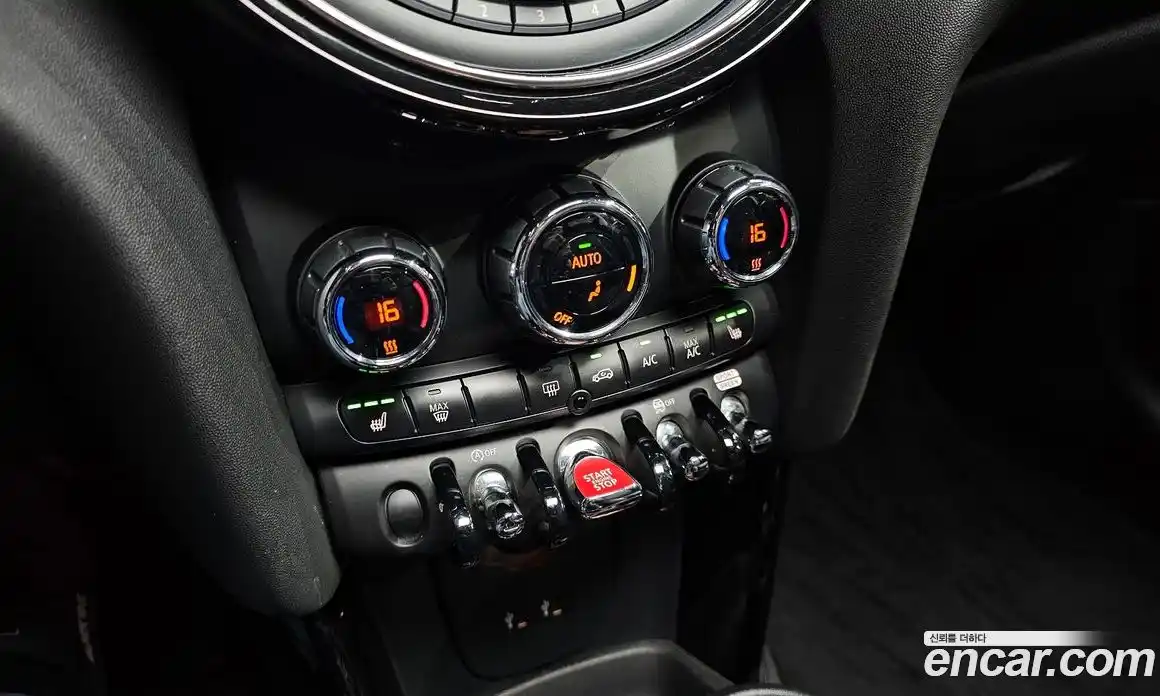 Mini Cooper 2019 1.5 гидро в Москве № 1149851, фото 17