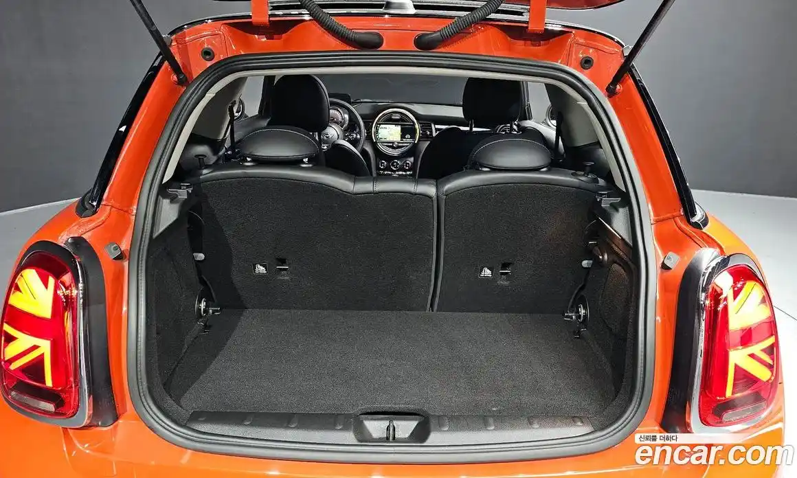 Mini Cooper 2019 1.5 гидро в Москве № 1149851, фото 20