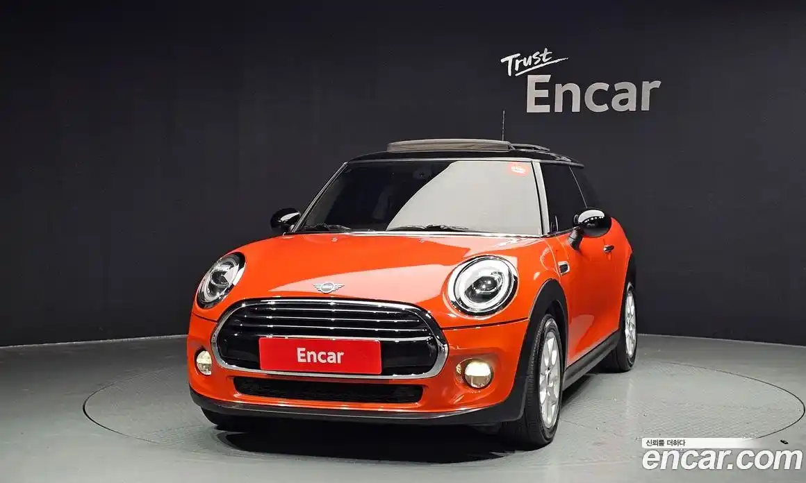 Mini Cooper 2019 1.5 гидро в Москве № 1149851, фото 3