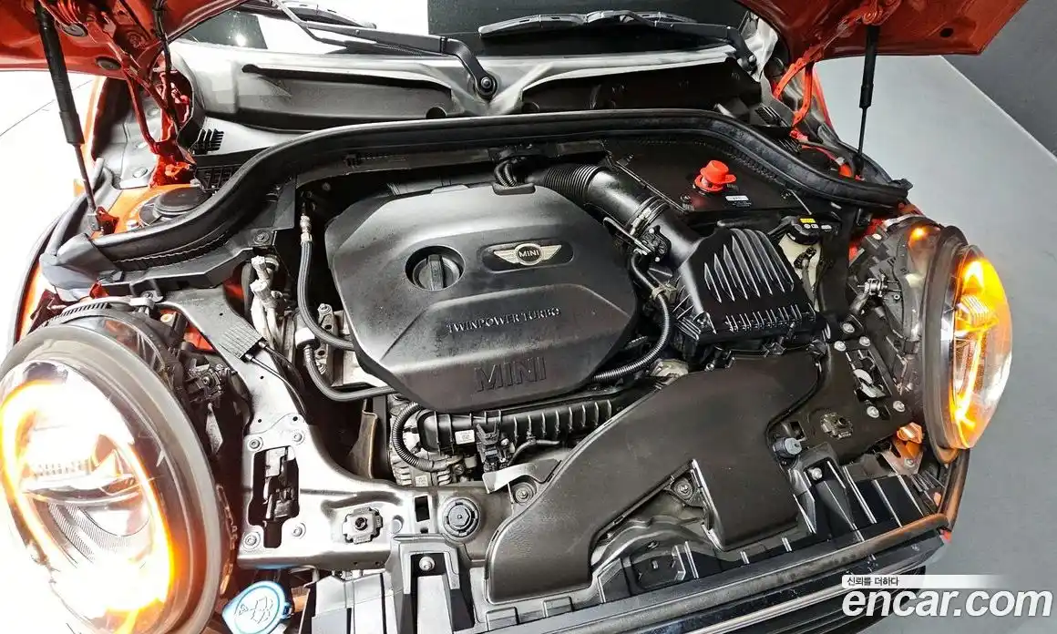 Mini Cooper 2019 1.5 гидро в Москве № 1149851, фото 6