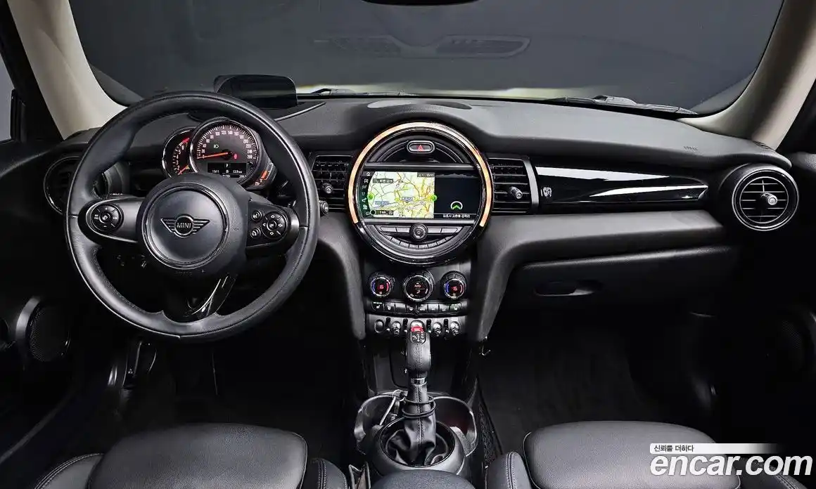 Mini Cooper 2019 1.5 гидро в Москве № 1149851, фото 7