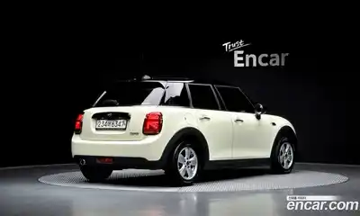 Mini Cooper, 2019