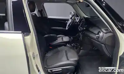 Mini Cooper 2019 1.5 гидро в Москве № 1149904, миниатюра 10