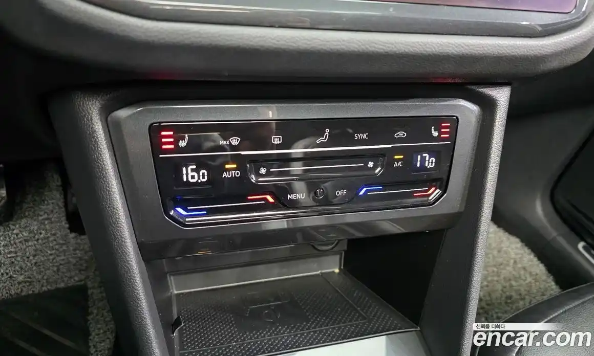 Volkswagen Tiguan 2022 2.0 гидро в Москве № 1151062, фото 17