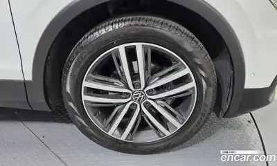 Volkswagen Tiguan 2022 2.0 гидро в Москве № 1151062, миниатюра 5