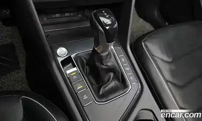 Volkswagen Tiguan 2022 2.0 гидро в Москве № 1151062, миниатюра 9